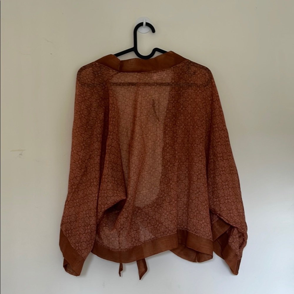 Melrose & Market Brown Sheer Women's Tie Front Top - Picture 6 of 6